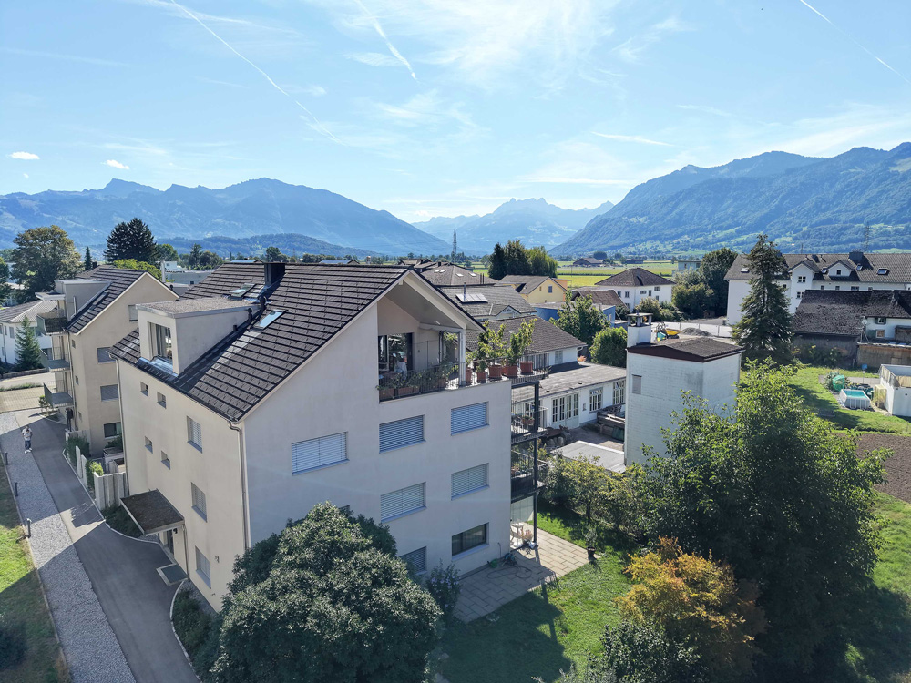 Dachwohnung_Tuggen-SZ_01.jpg