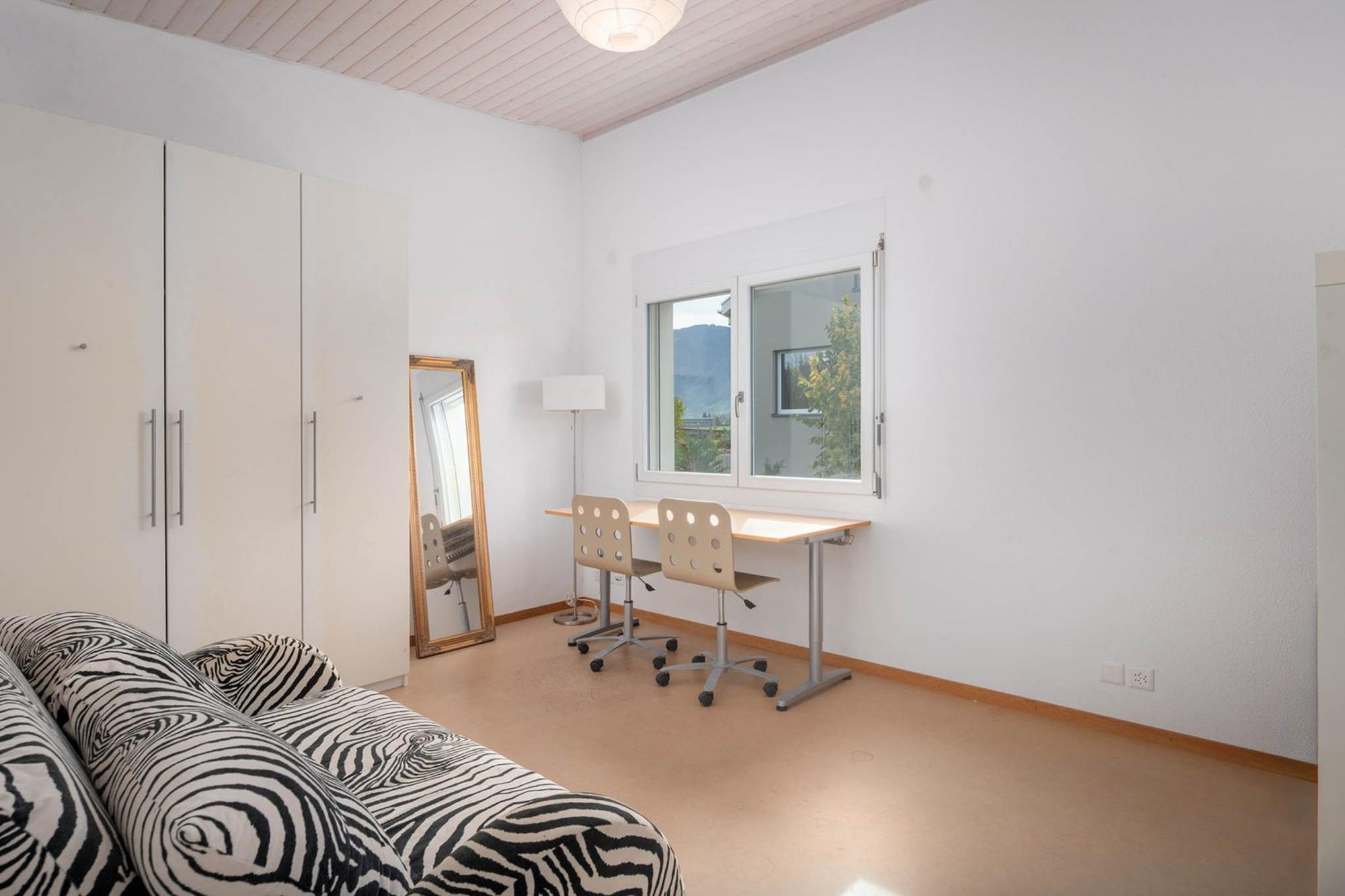 Welhome_Immobilie_Haus_Zimmer_1.jpg